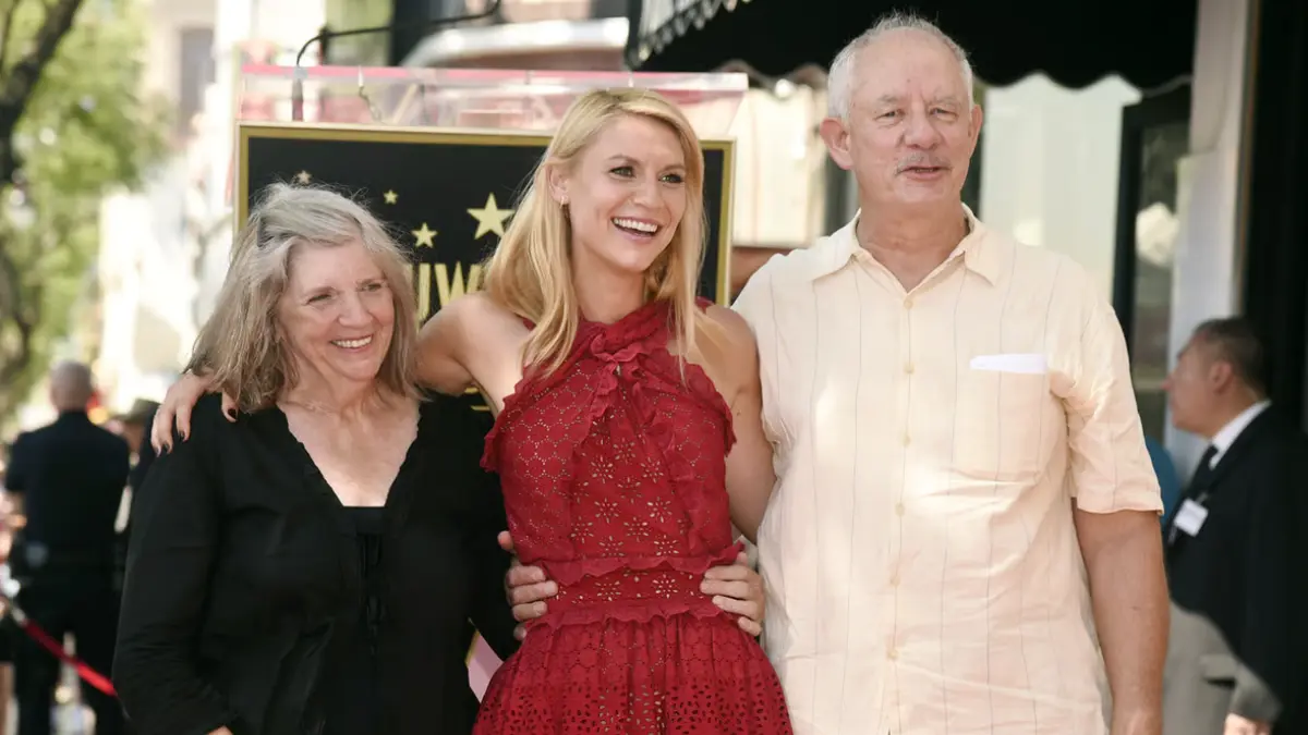 Claire Danes parents Carla and Christopher Danes in New York, highlighting artistic and professional influence on her upbringing