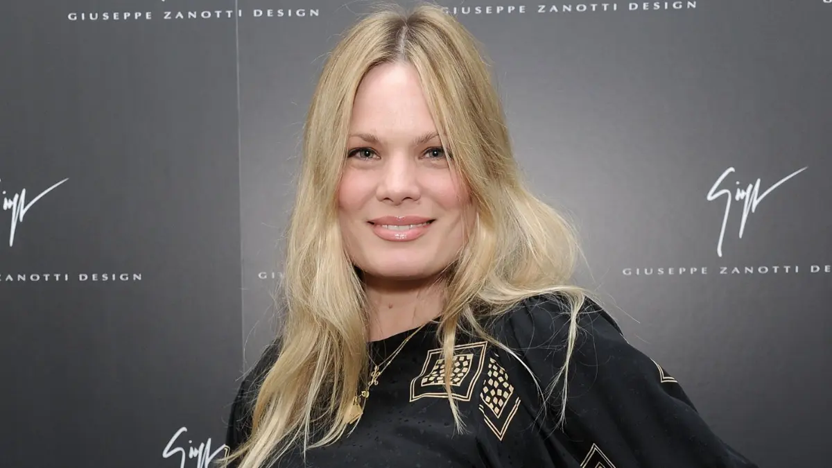 Kristen Zang career highlights from 1990s modeling to Hollywood roles and Oregon entrepreneurship