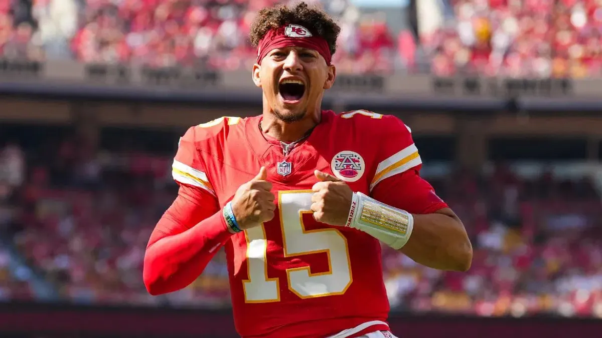 Patrick Mahomes Controversies shaping his NFL public image and fan perception.