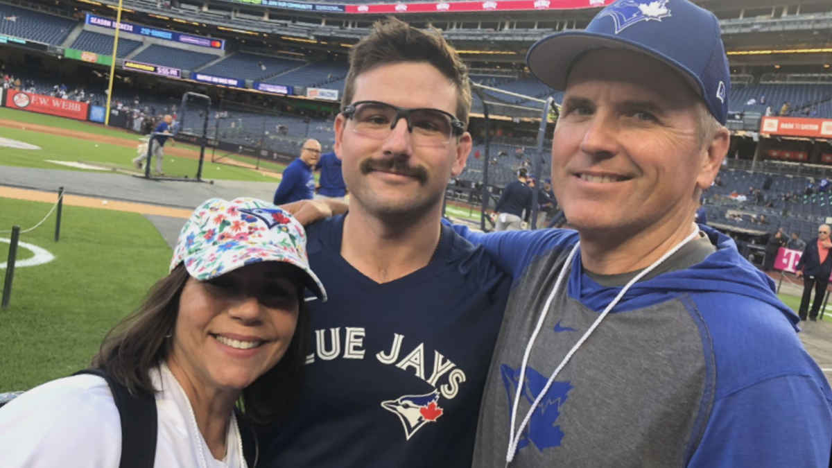 Davis Schneider Father