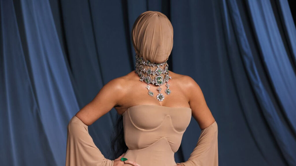 Kim Kardashian’s masked red-carpet moment, 2025