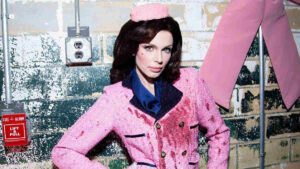 Julia Fox Halloween Costume