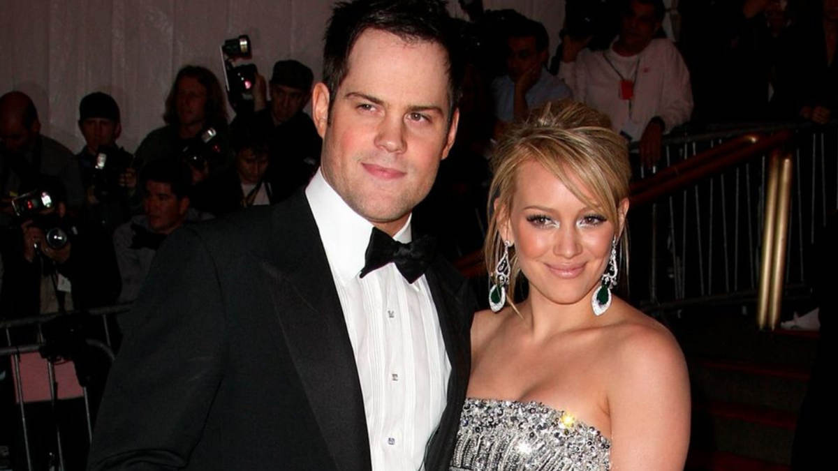Mike Comrie wife